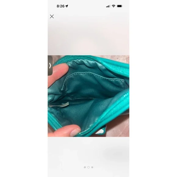 Coach Teal Patent Leather Signature C Bow Heart Wristlet Clutch Bag - Picture 3 of 3